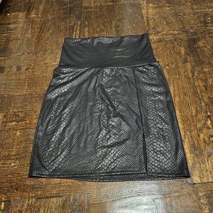 High waisted snake skin mini skirt